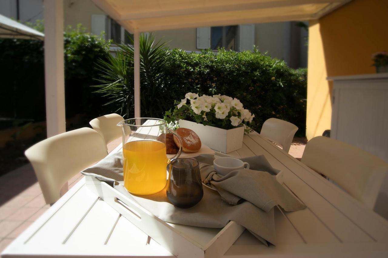 Trilocale Luna Riccione Exterior foto